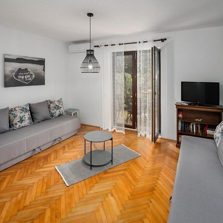 Blue Apartment ヴルサル エクステリア 写真